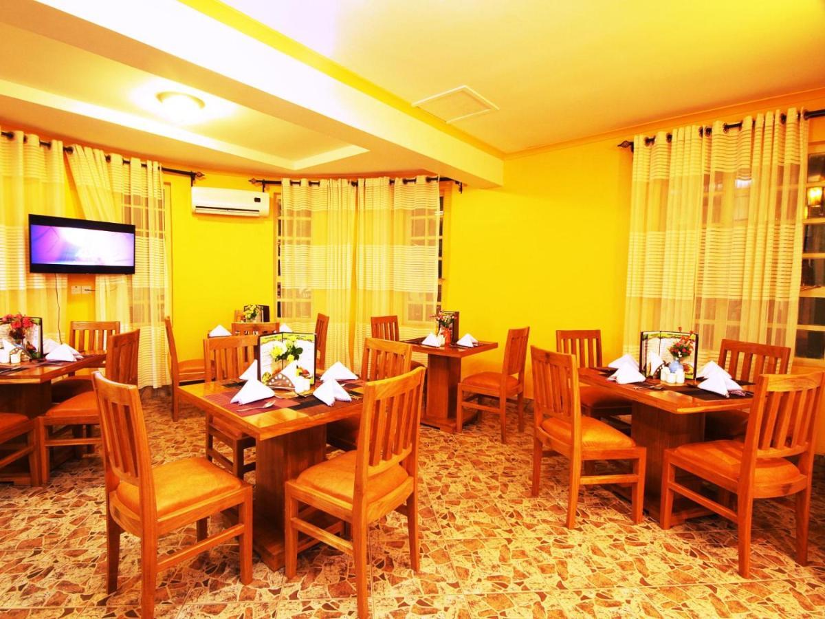 Crest Safari Lodge Bed And Breakfast Arusha Esterno foto
